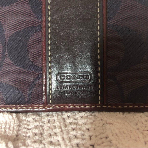 authentic coach wallet - Picture 3 of 6